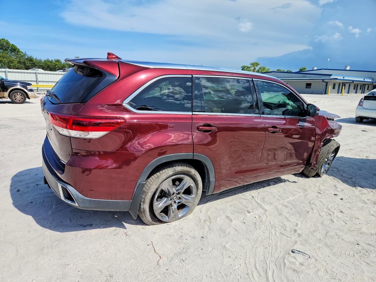 2019 Toyota Highlander Limited Platinum - zdjęcie 3
