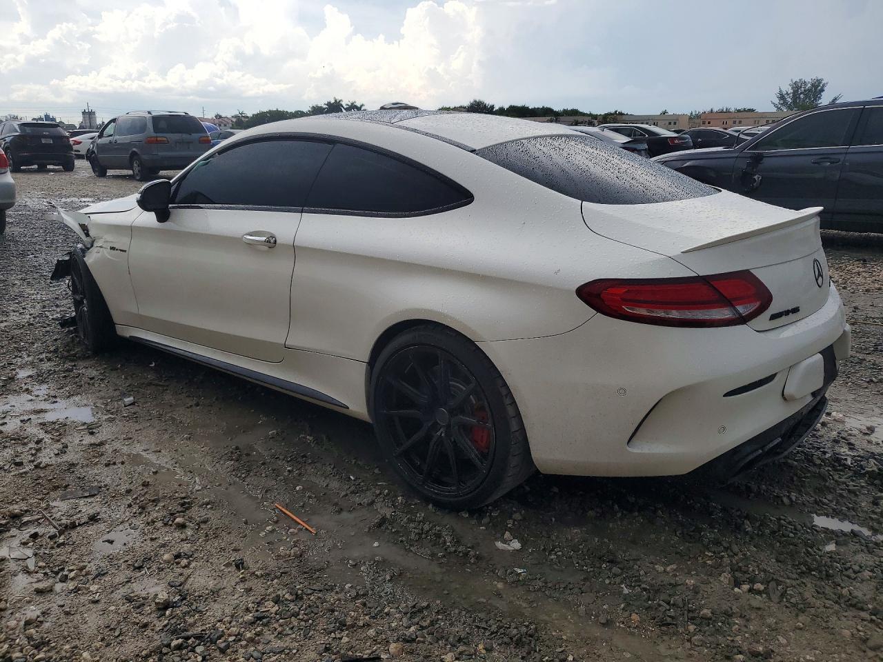 2019 Mercedes-Benz C 63 Amg-S - zdjęcie 2