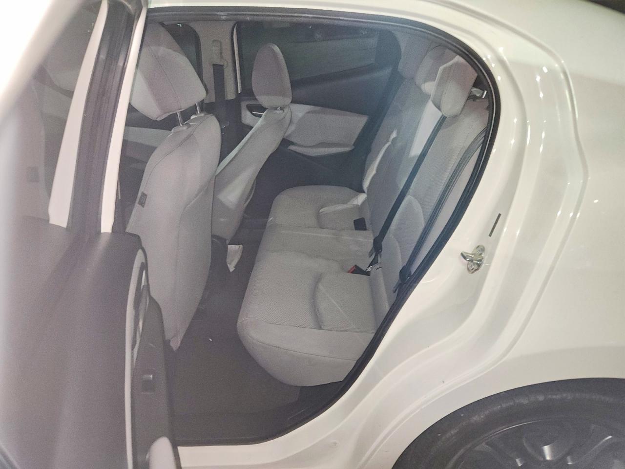 2019 Toyota Yaris Le - zdjęcie 10