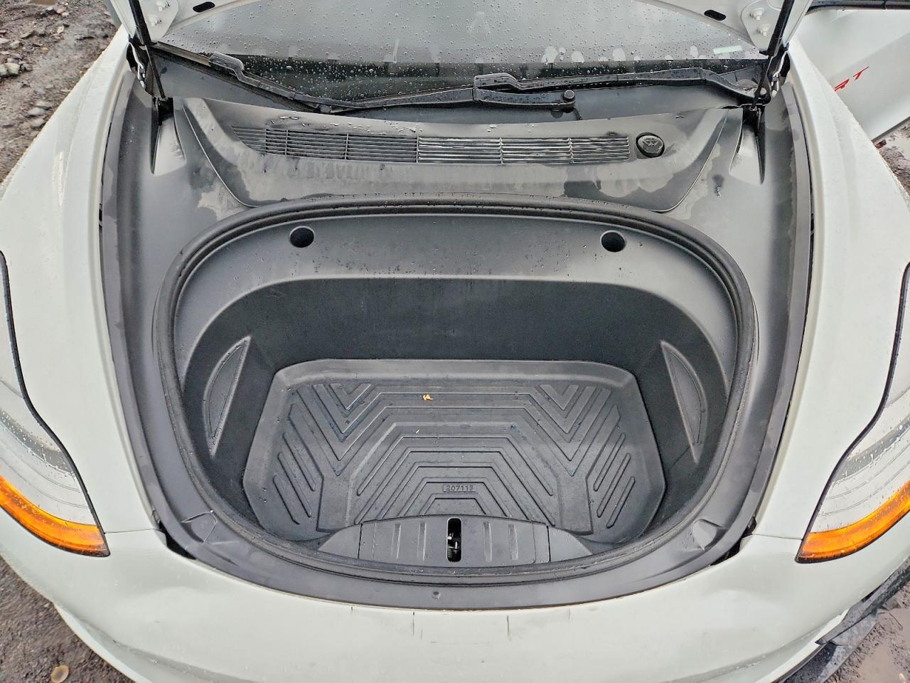 2021 Tesla Model 3 - zdjęcie 11