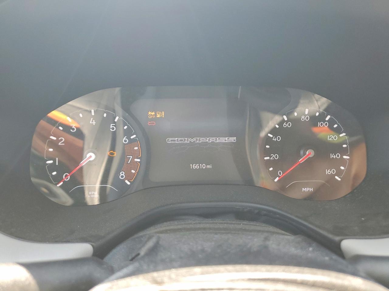 2024 Jeep Compass Limited - zdjęcie 9