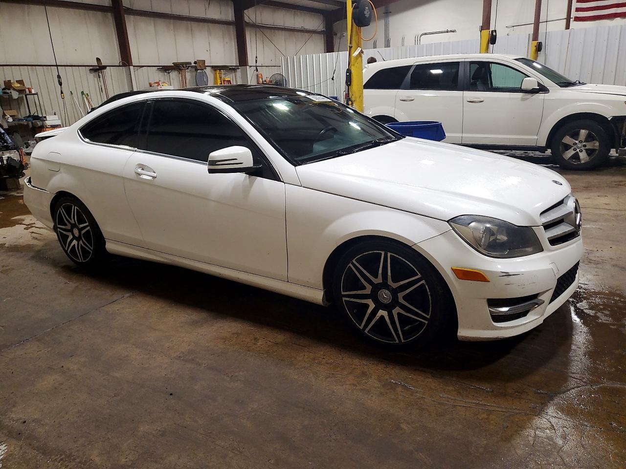 2013 Mercedes-Benz C 350 4Matic - zdjęcie 4