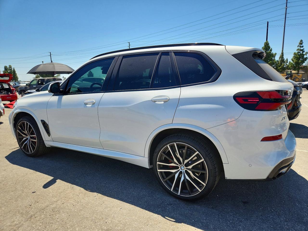 2026 BMW X5 xDrive40I - zdjęcie 2
