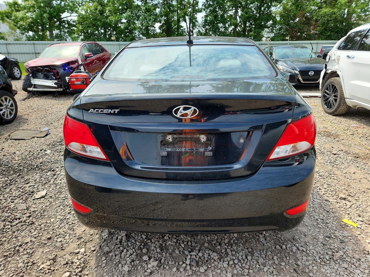 2017 Hyundai Accent Se - zdjęcie 6
