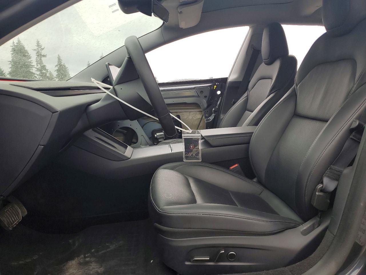 2024 Tesla Model 3 - zdjęcie 7