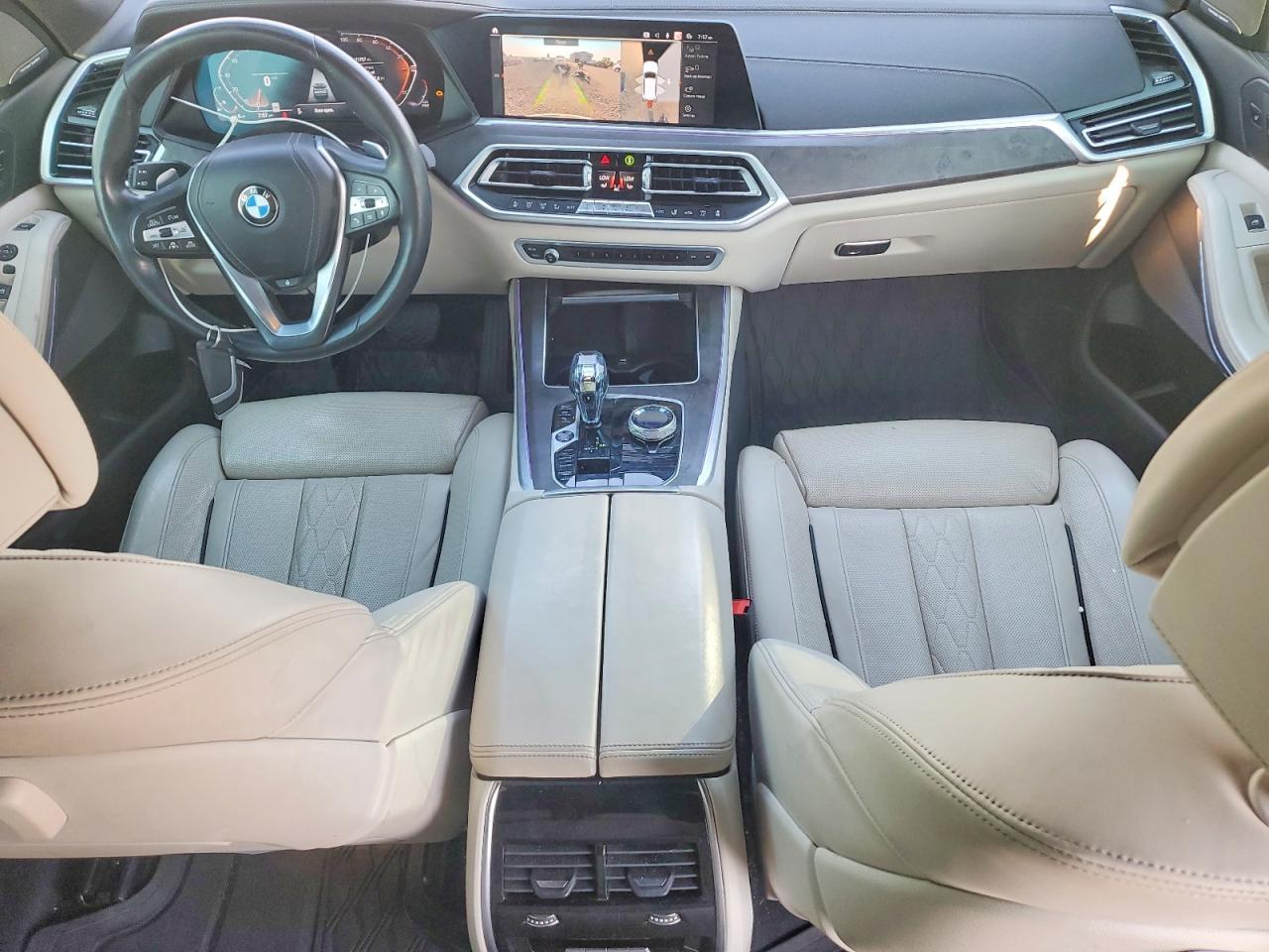 2021 BMW X5 xDrive40I - zdjęcie 8