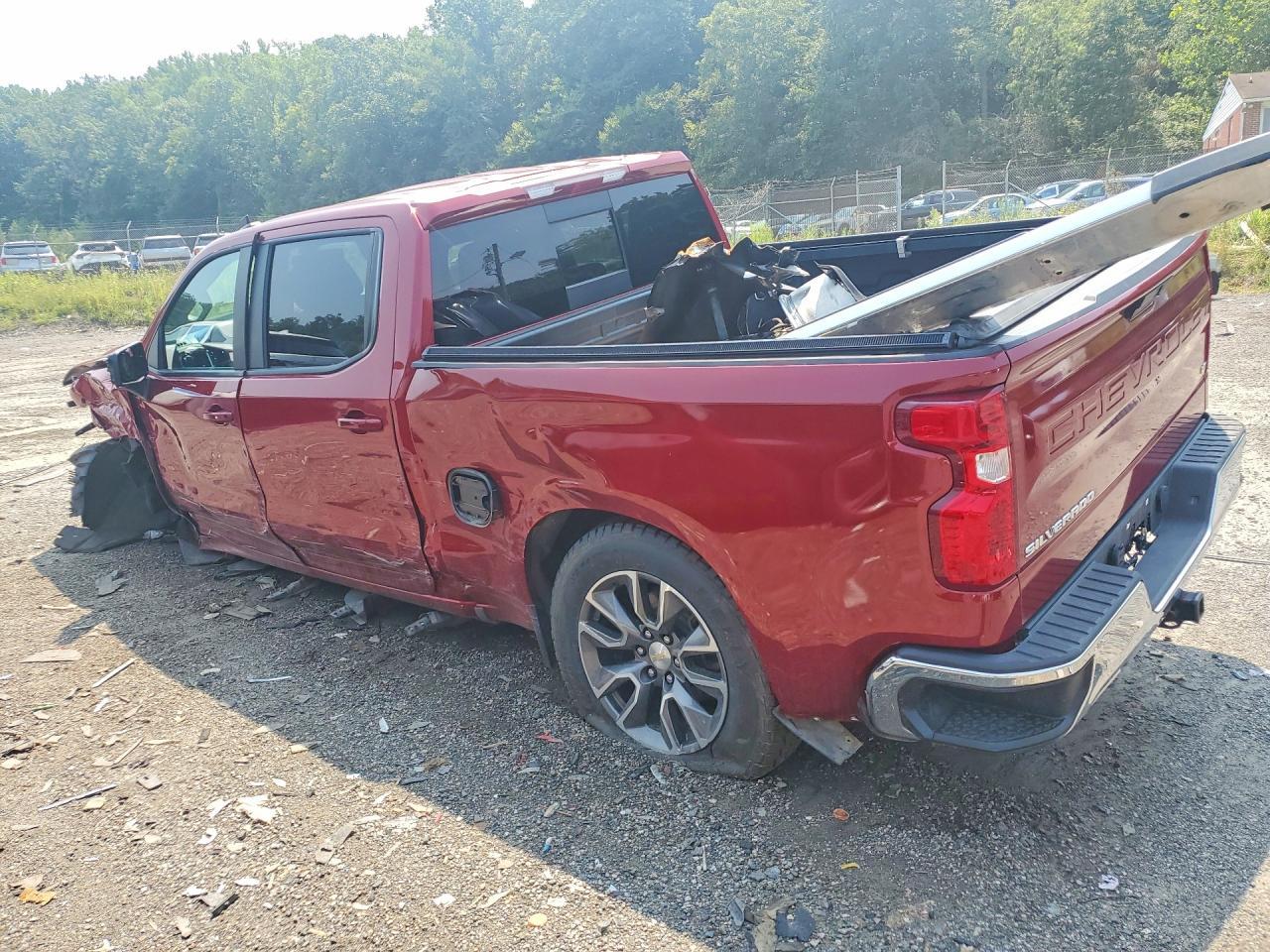 2020 Chevrolet Silverado K1500 Lt - zdjęcie 2