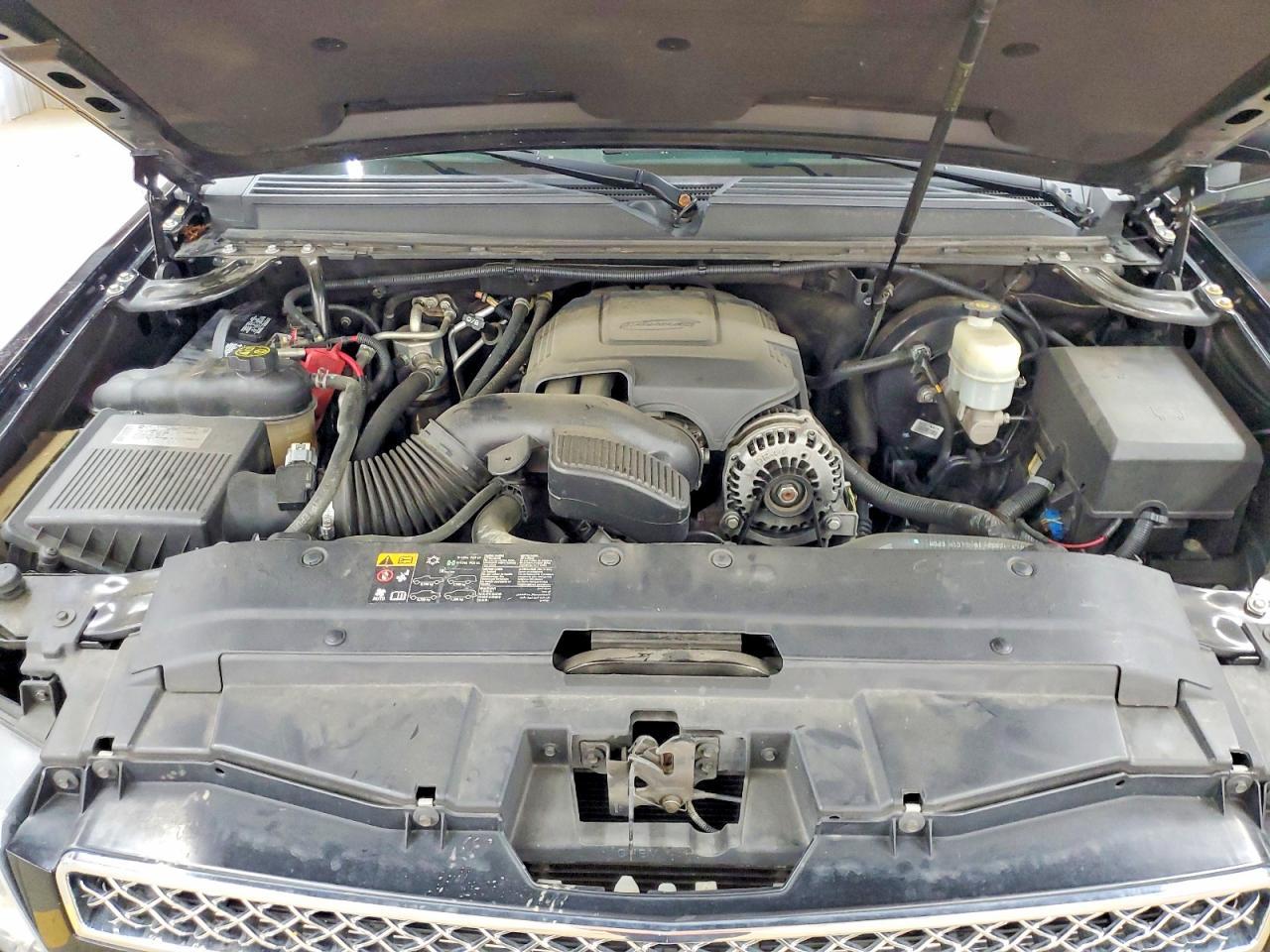 2014 Chevrolet Tahoe K1500 Lt - zdjęcie 12