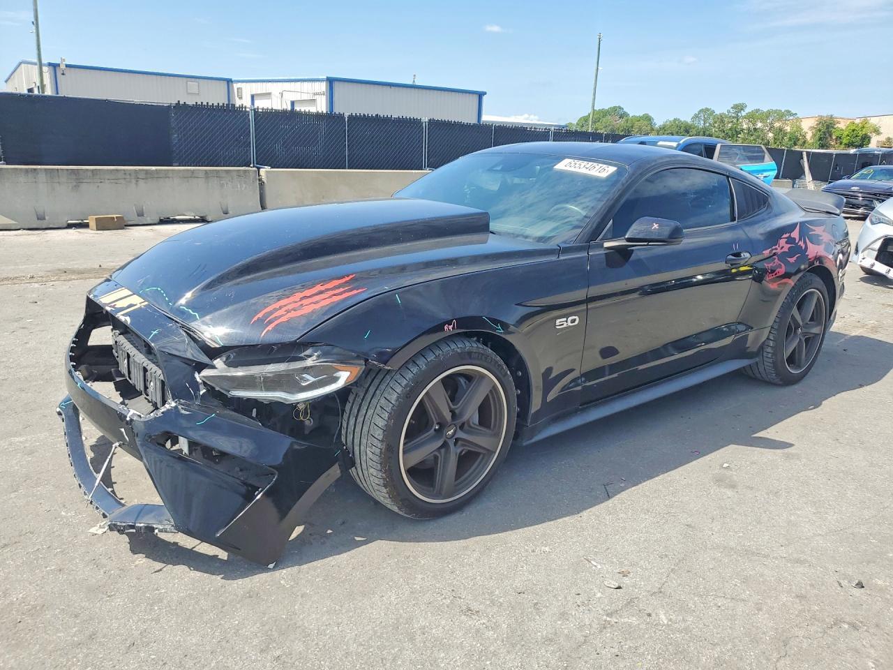 2021 Ford Mustang Gt - zdjęcie główne