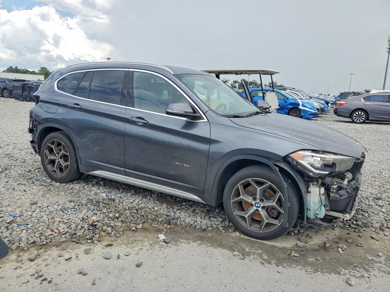 2017 BMW X1 xDrive28I - zdjęcie 4