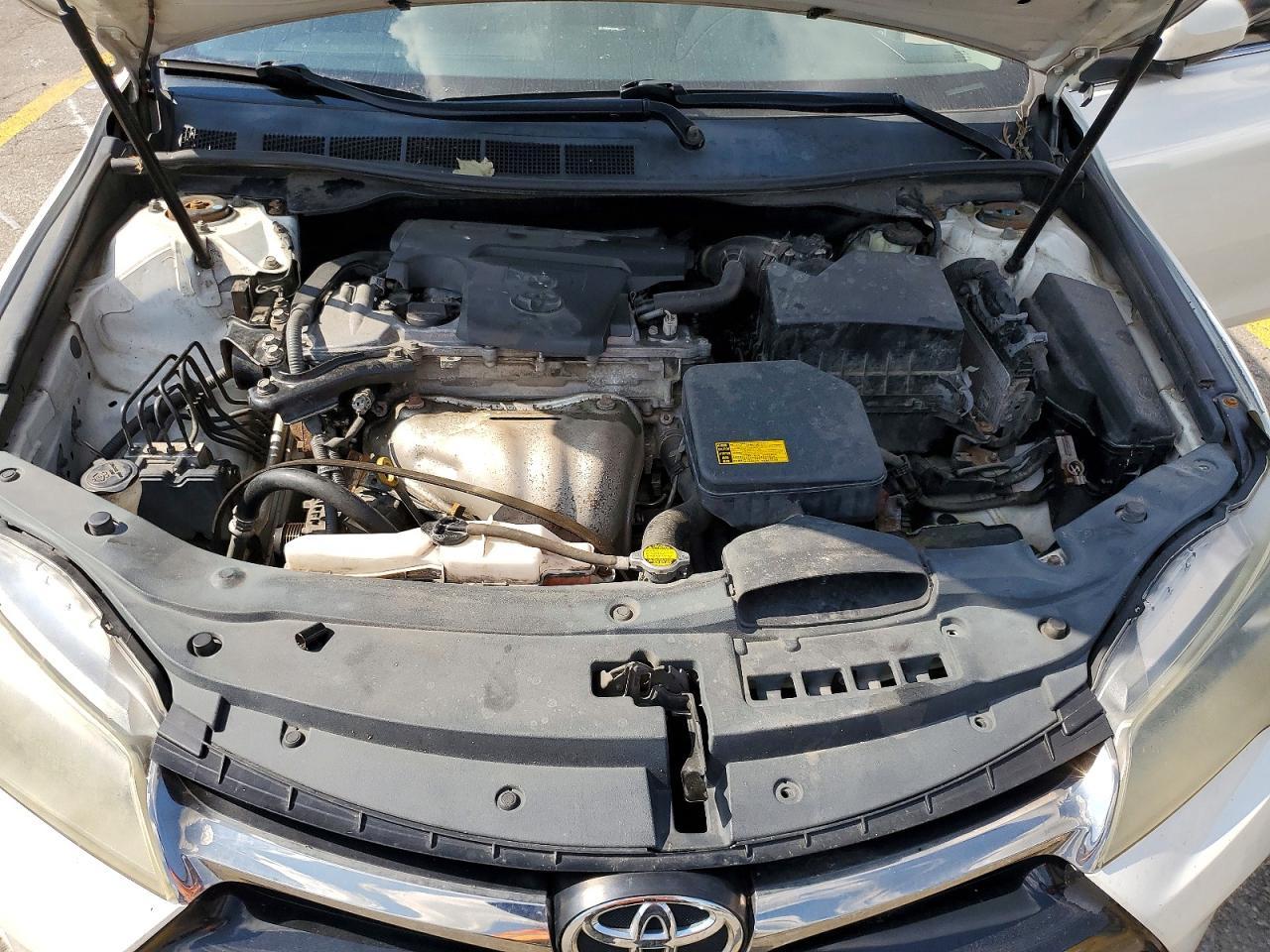 2015 Toyota Camry Se - zdjęcie 11