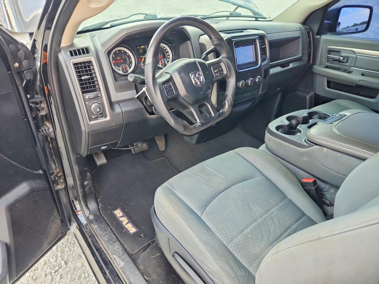 2013 Ram 1500 St - zdjęcie 8