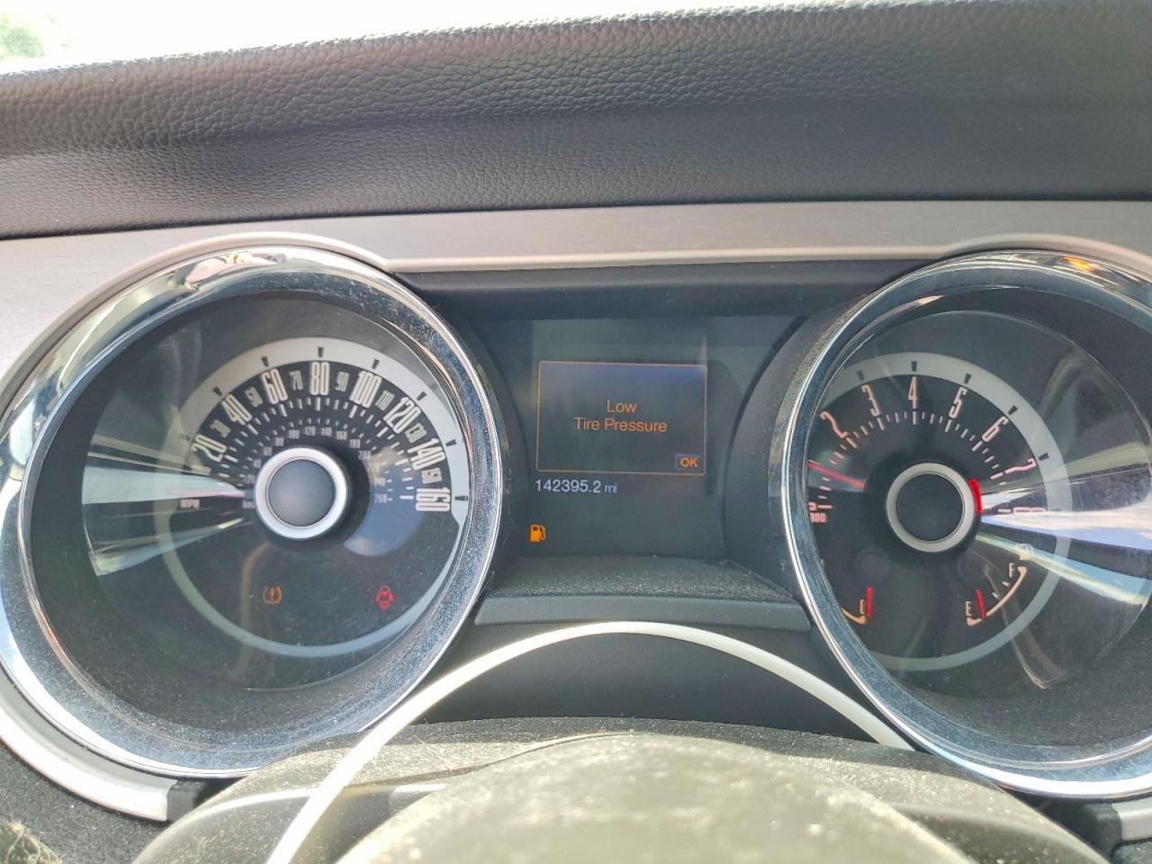 2013 Ford Mustang - zdjęcie 9
