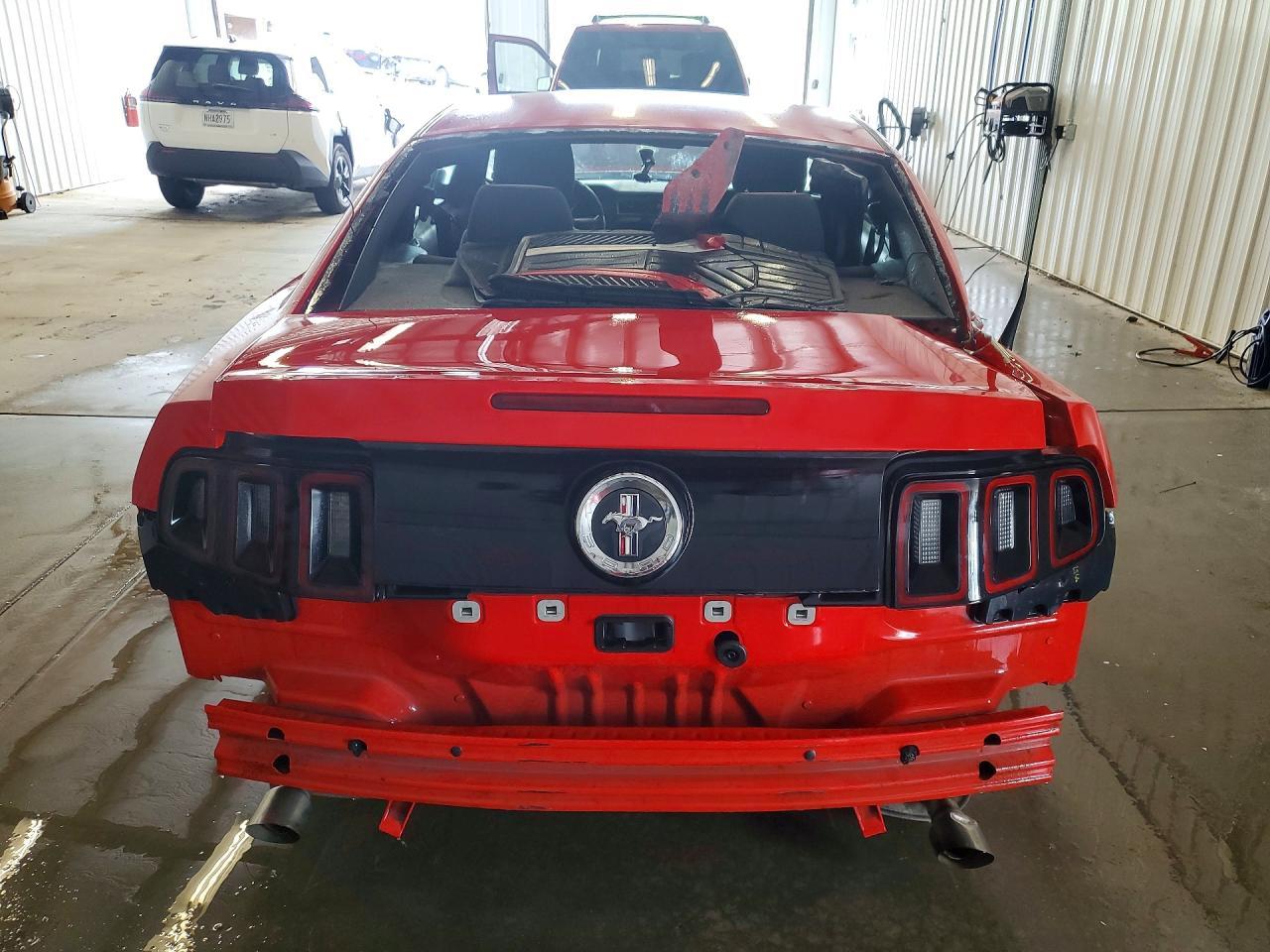 2013 Ford Mustang - zdjęcie 6