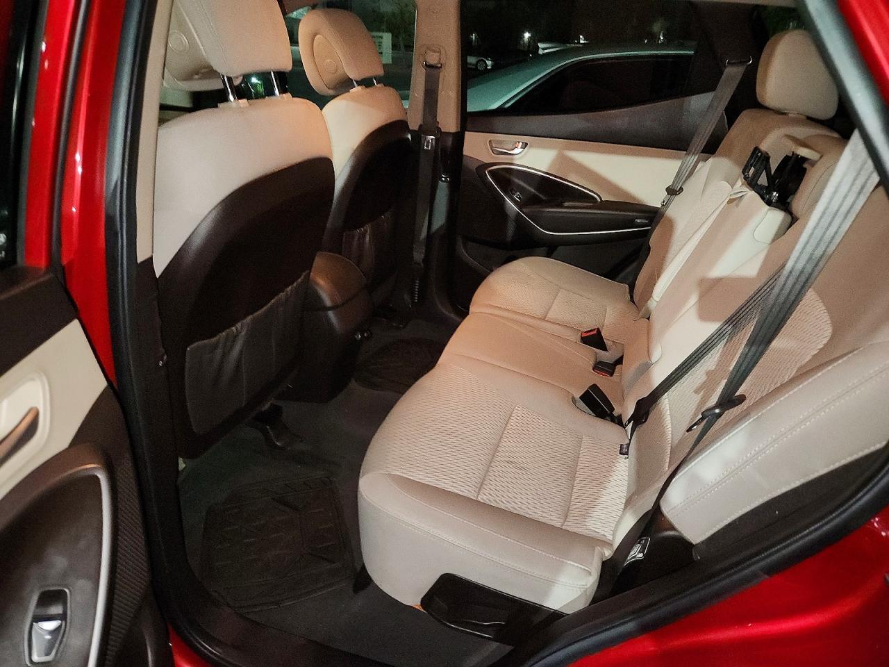 2018 Hyundai Santa Fe Sport 2.4L - zdjęcie 11