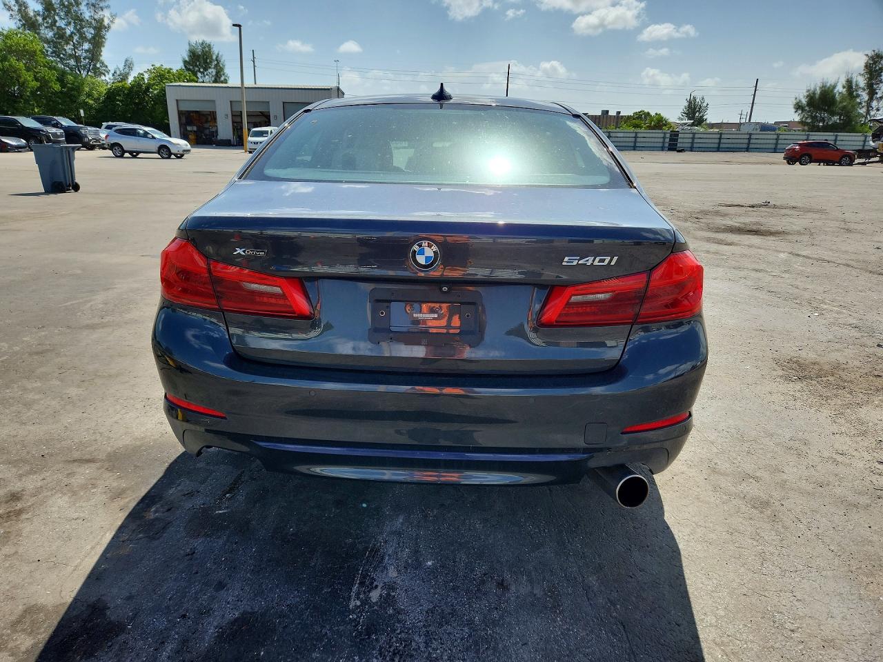 2017 BMW 540 Xi - zdjęcie 6