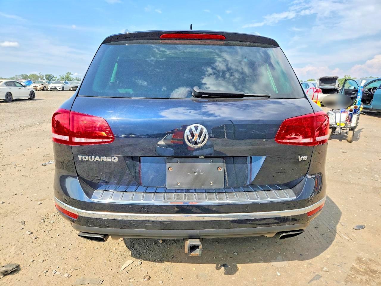 2015 Volkswagen Touareg V6 - zdjęcie 6