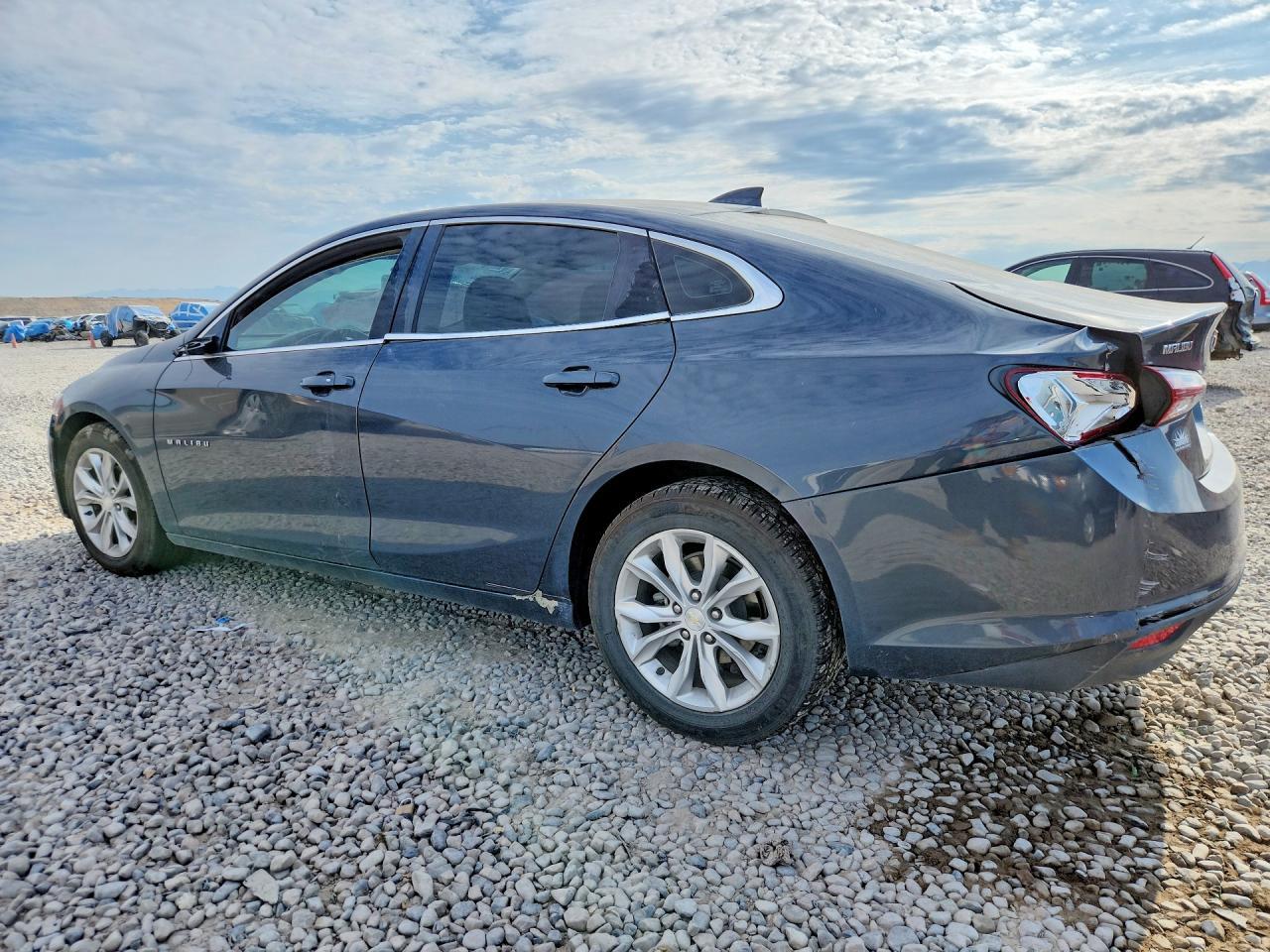 2020 Chevrolet Malibu Lt - zdjęcie 2