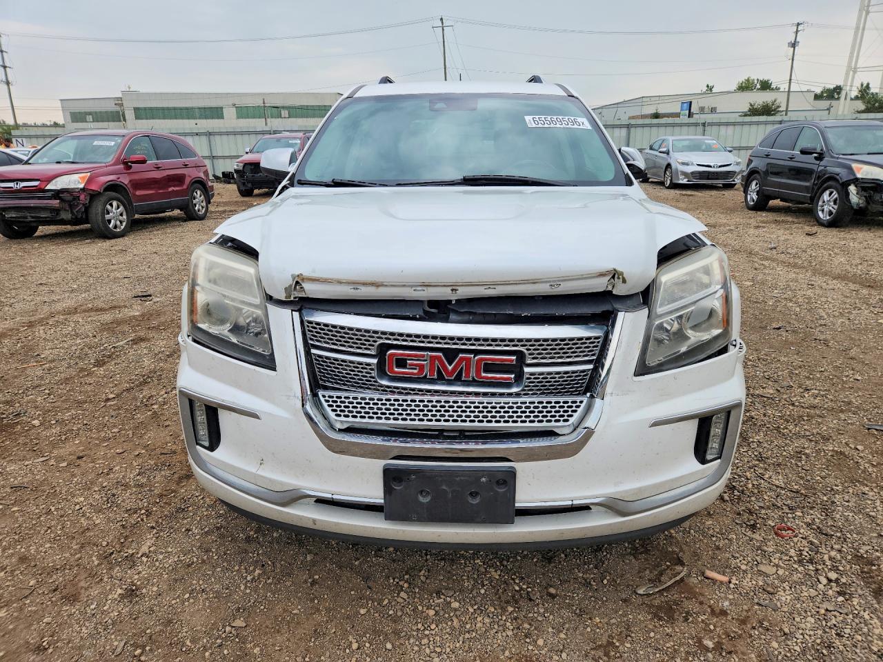 2016 GMC Terrain Denali - zdjęcie 5