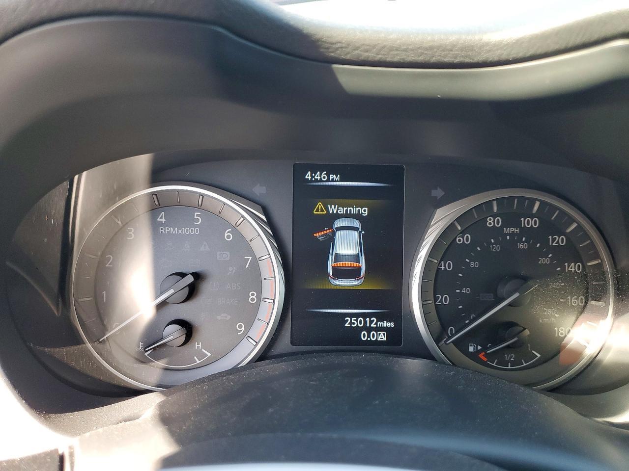 2023 Infiniti Q50 Red Sport 400 - zdjęcie 9