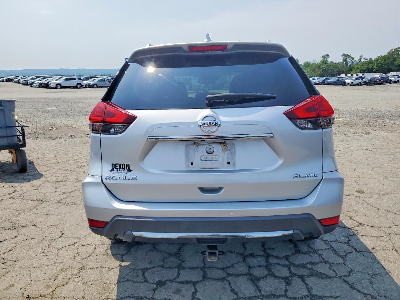 2017 Nissan Rogue Sl - zdjęcie 6