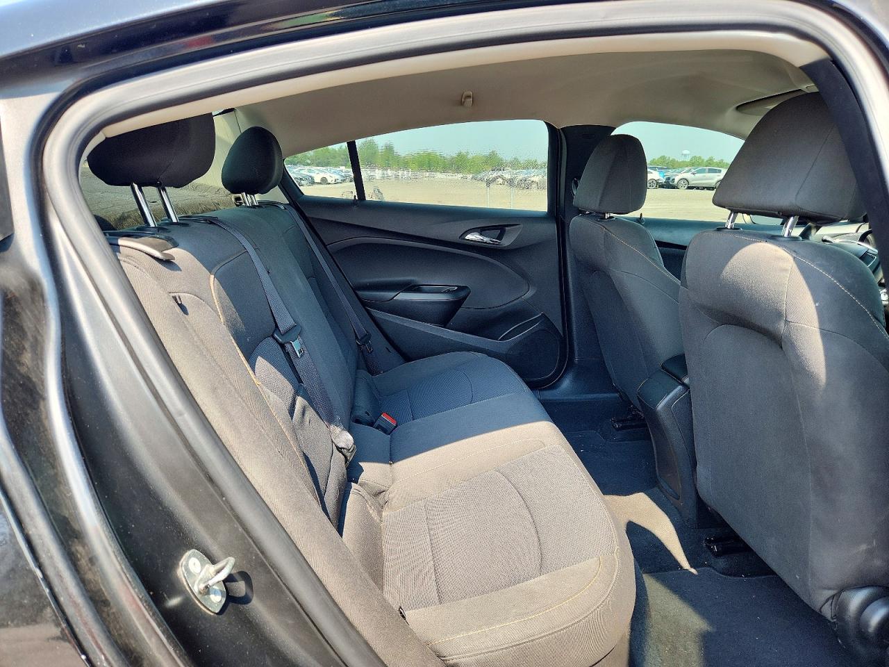 2018 Chevrolet Cruze Ls - zdjęcie 10