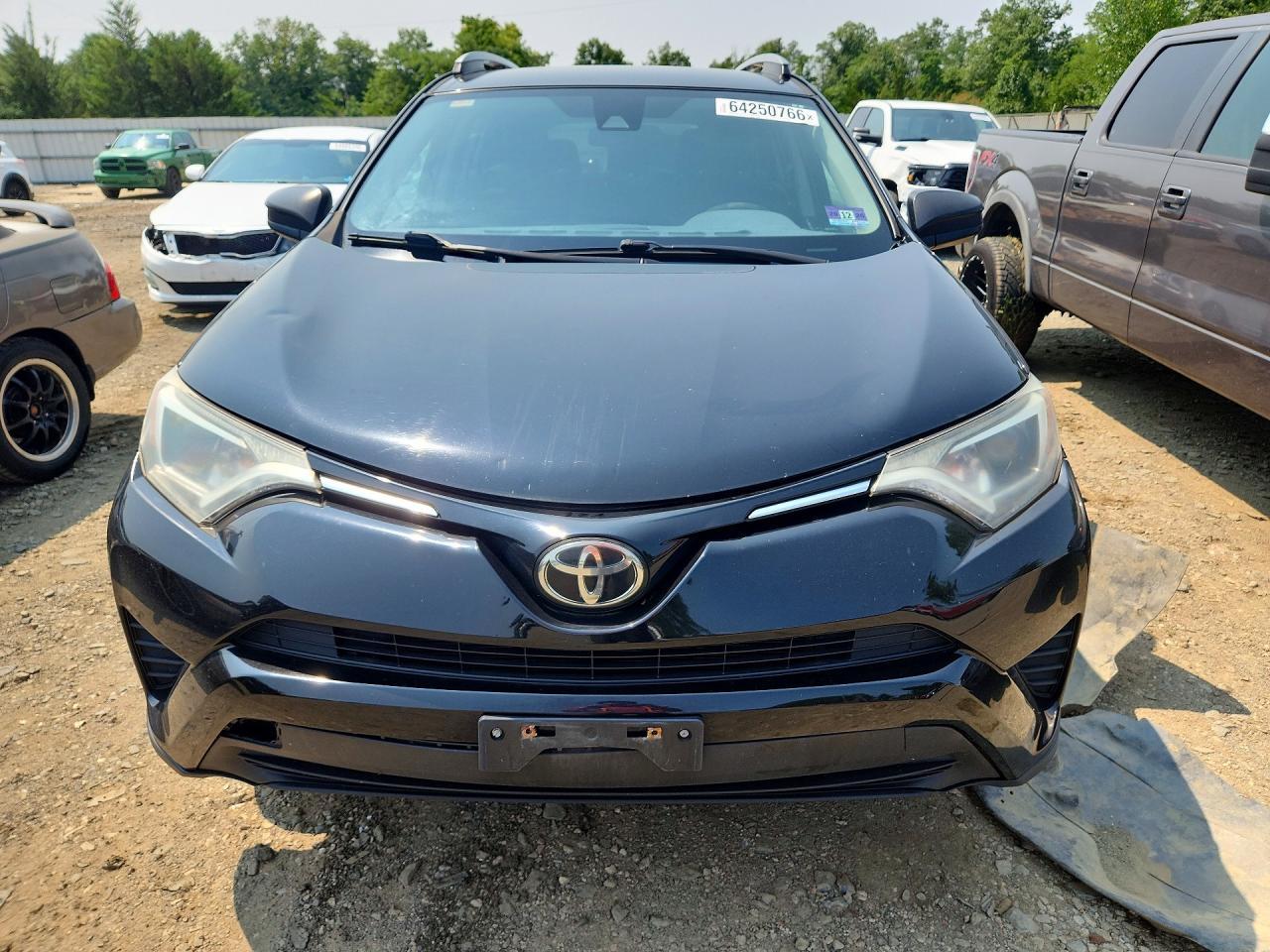 2017 Toyota Rav4 Le - zdjęcie 5
