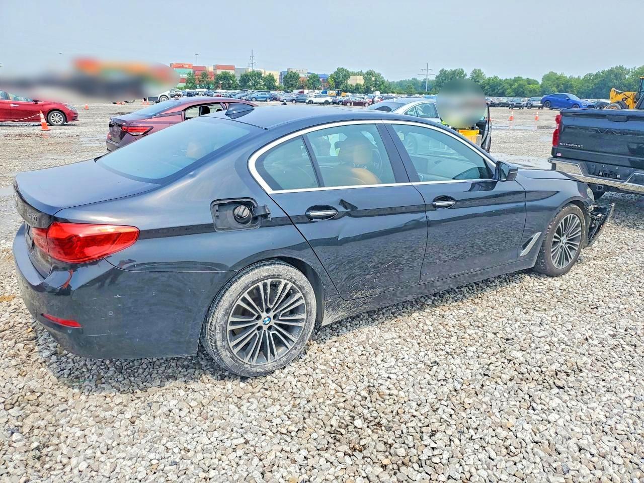 2017 BMW Seria 5 530i - zdjęcie 3