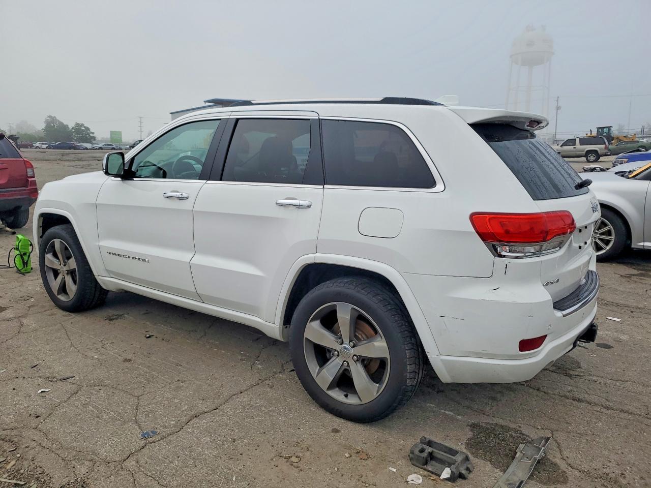 2015 Jeep Grand Cherokee Overland - zdjęcie 2