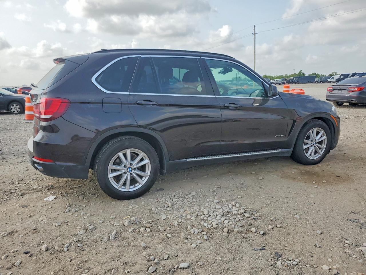 2015 BMW X5 xDrive35I - zdjęcie 3