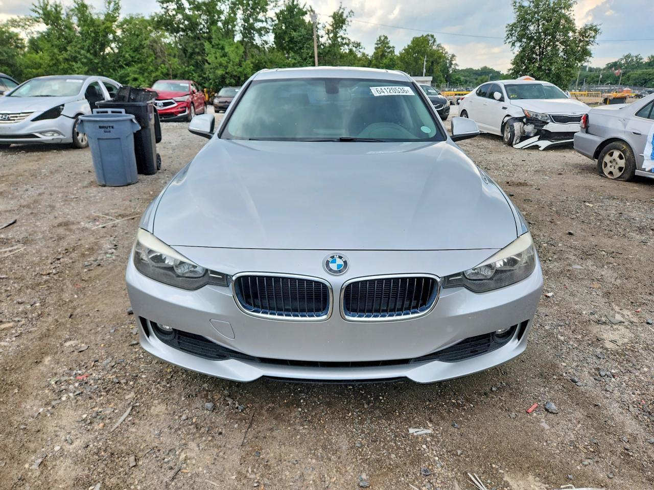 2015 BMW 320 I - zdjęcie 5