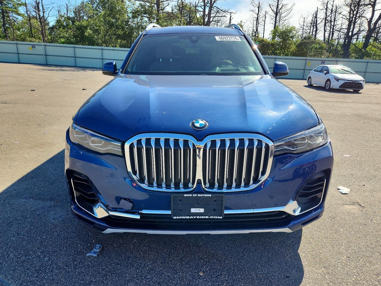 2020 BMW X7 xDrive40I - zdjęcie 5