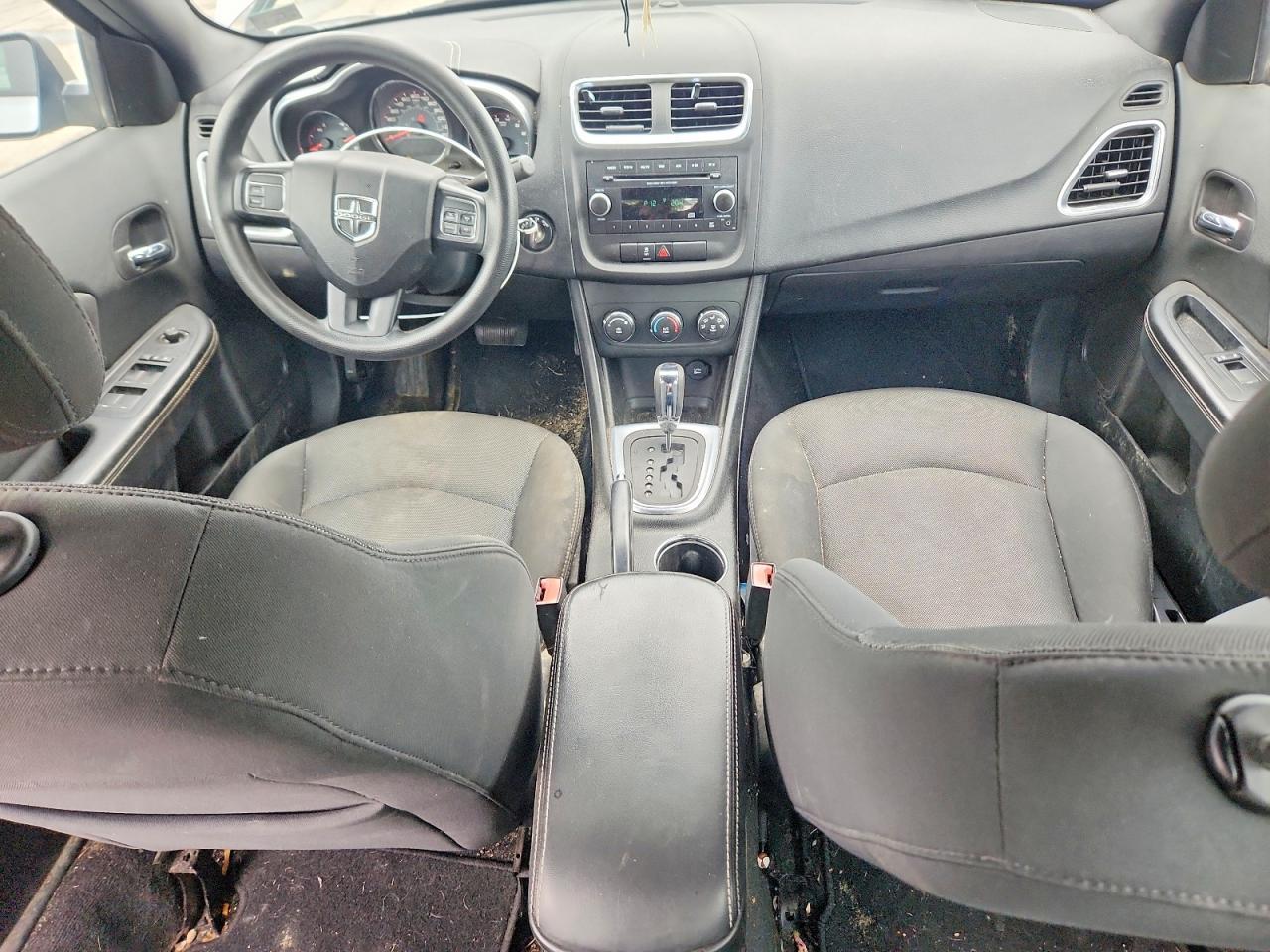 2014 Dodge Avenger Se - zdjęcie 8