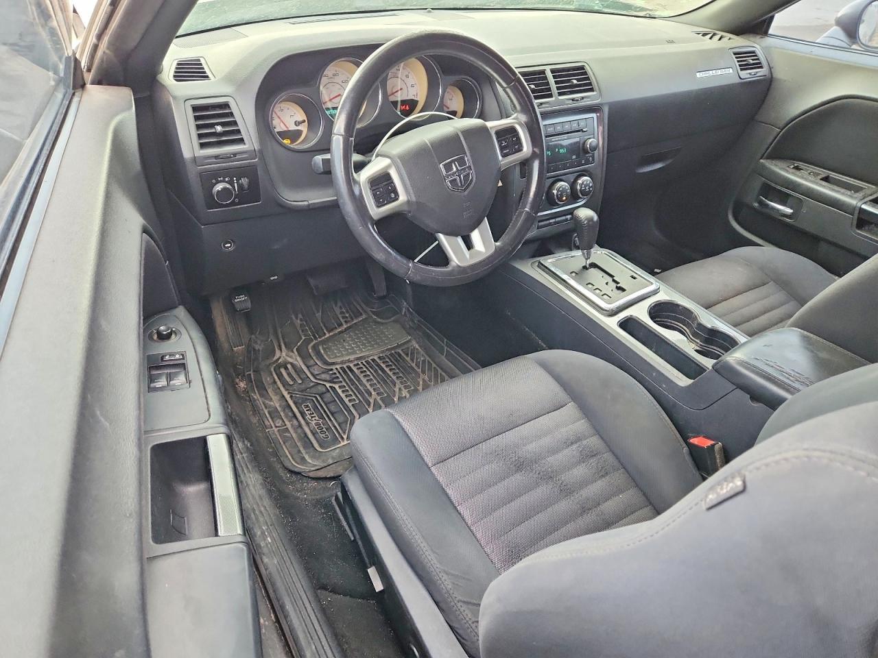 2013 Dodge Challenger Sxt - zdjęcie 8