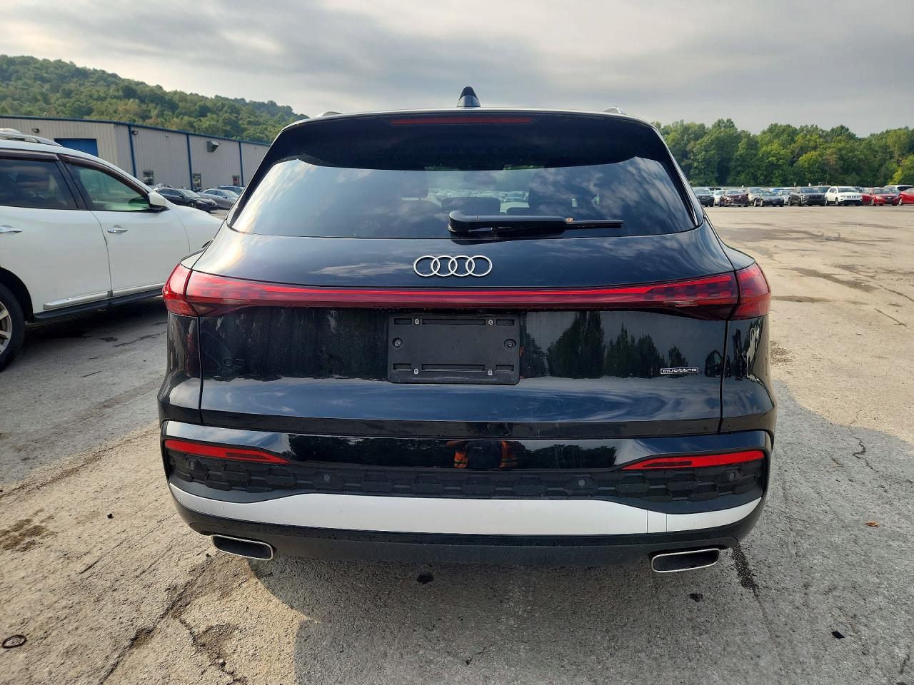2025 Audi Q5 Premium - zdjęcie 6