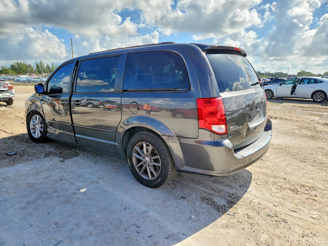 2016 Dodge Grand Caravan Sxt - zdjęcie 2