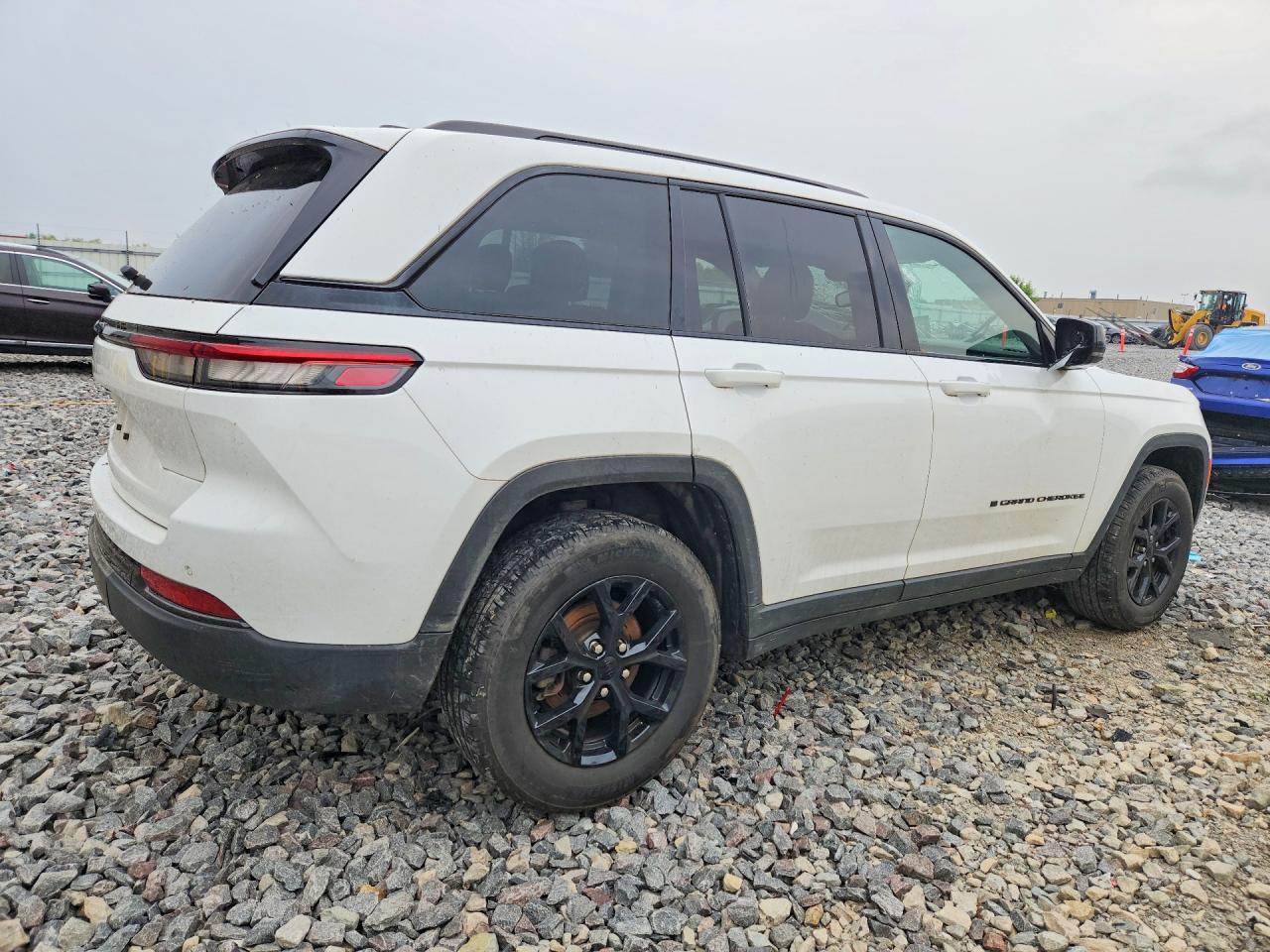 2024 Jeep Grand Cherokee Laredo - zdjęcie 3