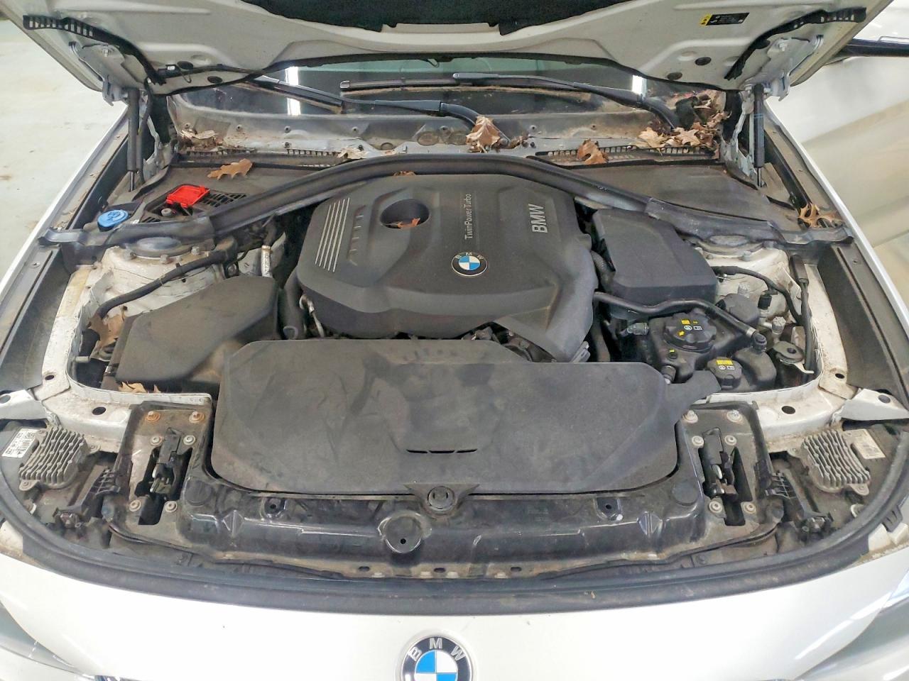 2018 BMW Seria 3 330i - zdjęcie 11