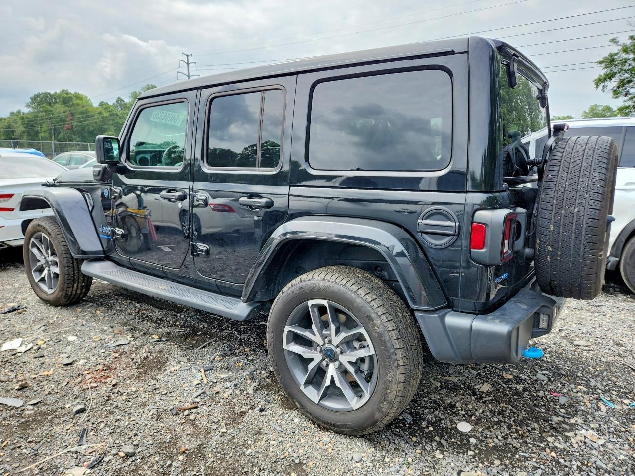 2024 Jeep Wrangler 4Xe - zdjęcie 2