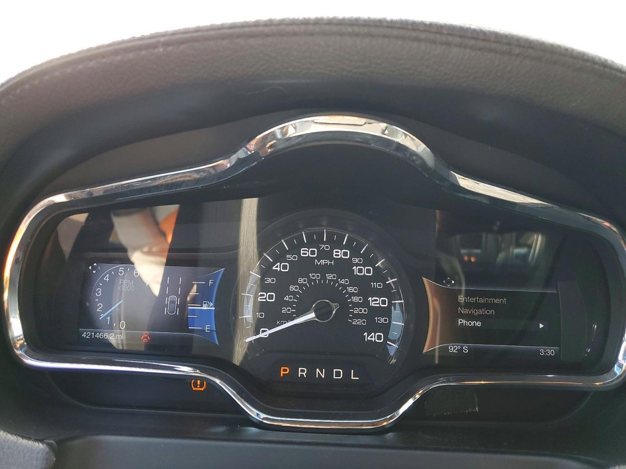 2014 Lincoln Mkt - zdjęcie 9