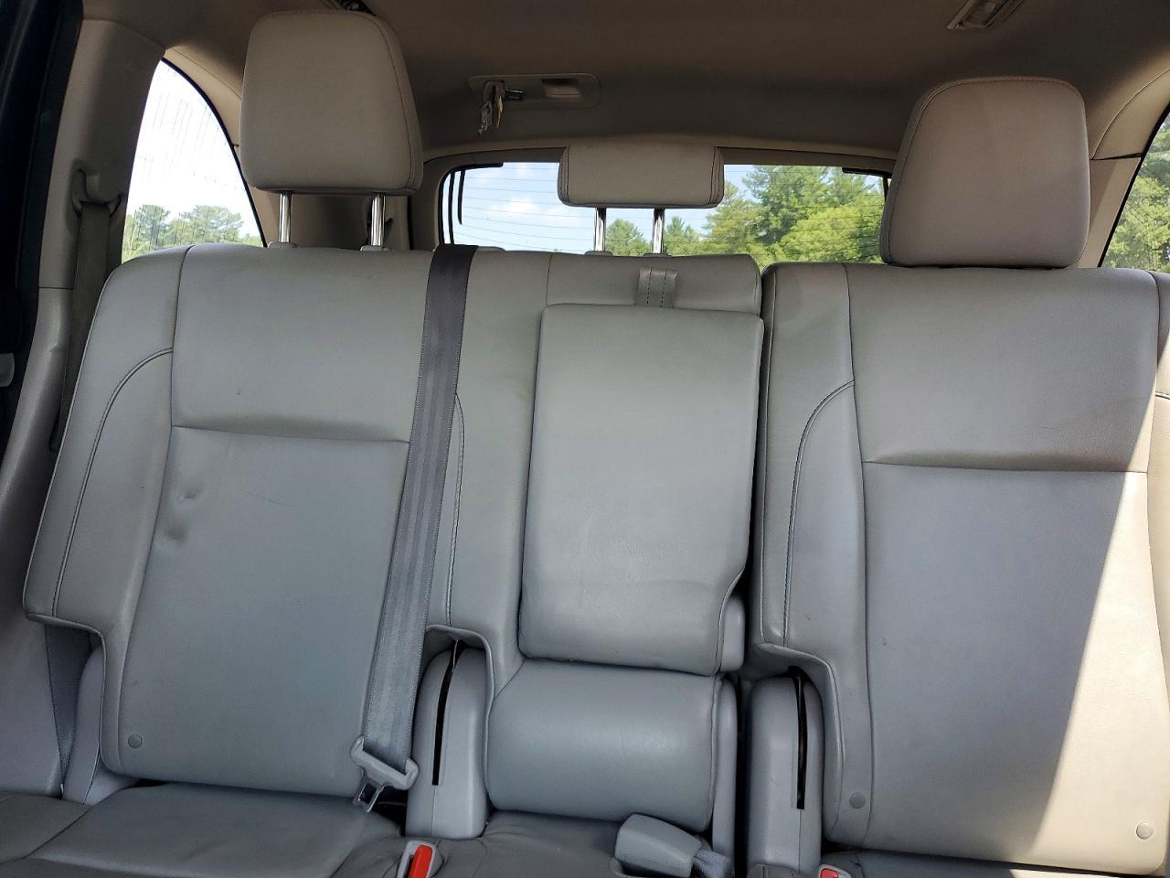 2016 Toyota Highlander Xle - zdjęcie 10