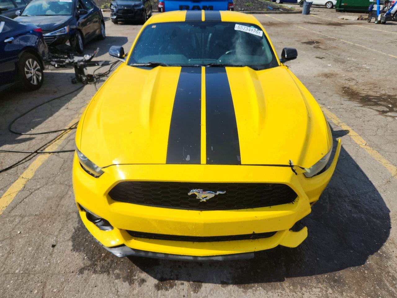 2015 Ford Mustang - zdjęcie 5