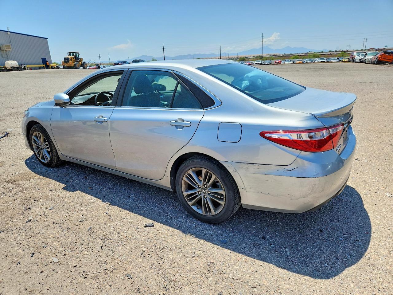 2017 Toyota Camry Se - zdjęcie 2