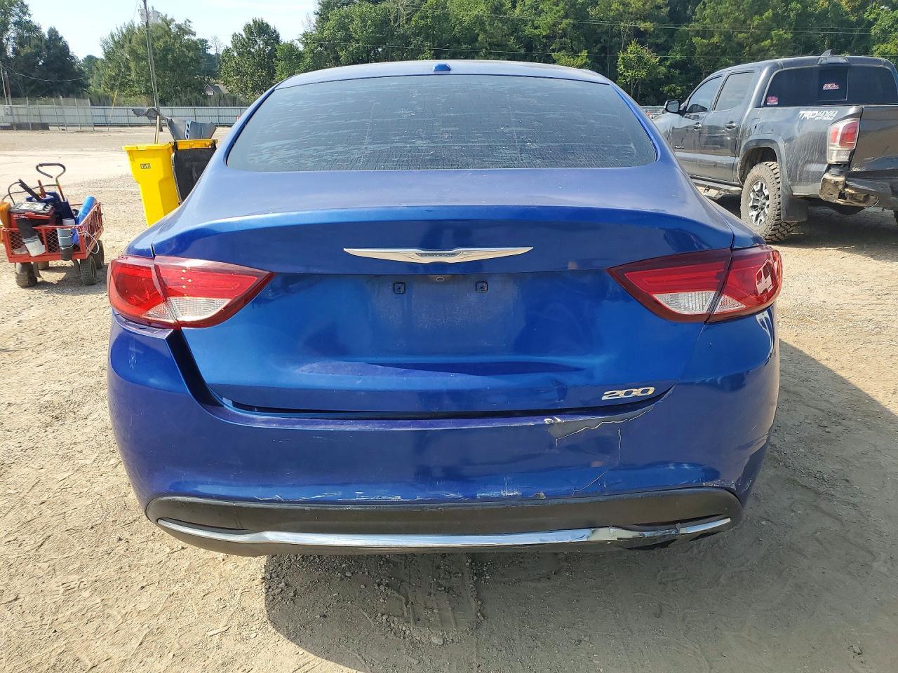 2015 Chrysler 200 Limited - zdjęcie 6