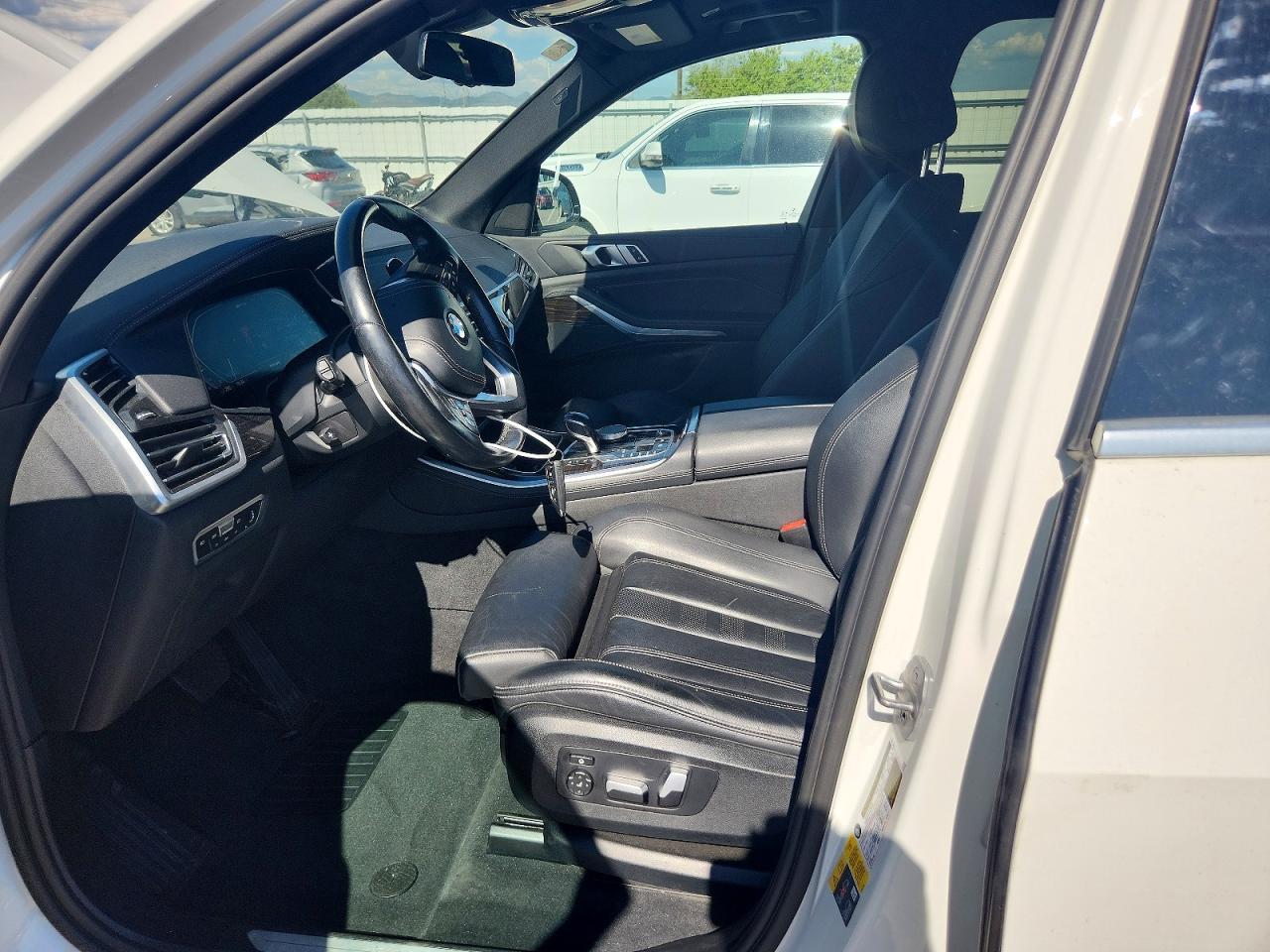 2021 BMW X5 xDrive45E - zdjęcie 7