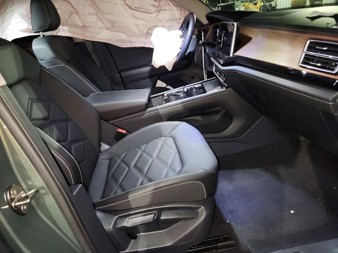 2026 Volkswagen Atlas Se - zdjęcie 13