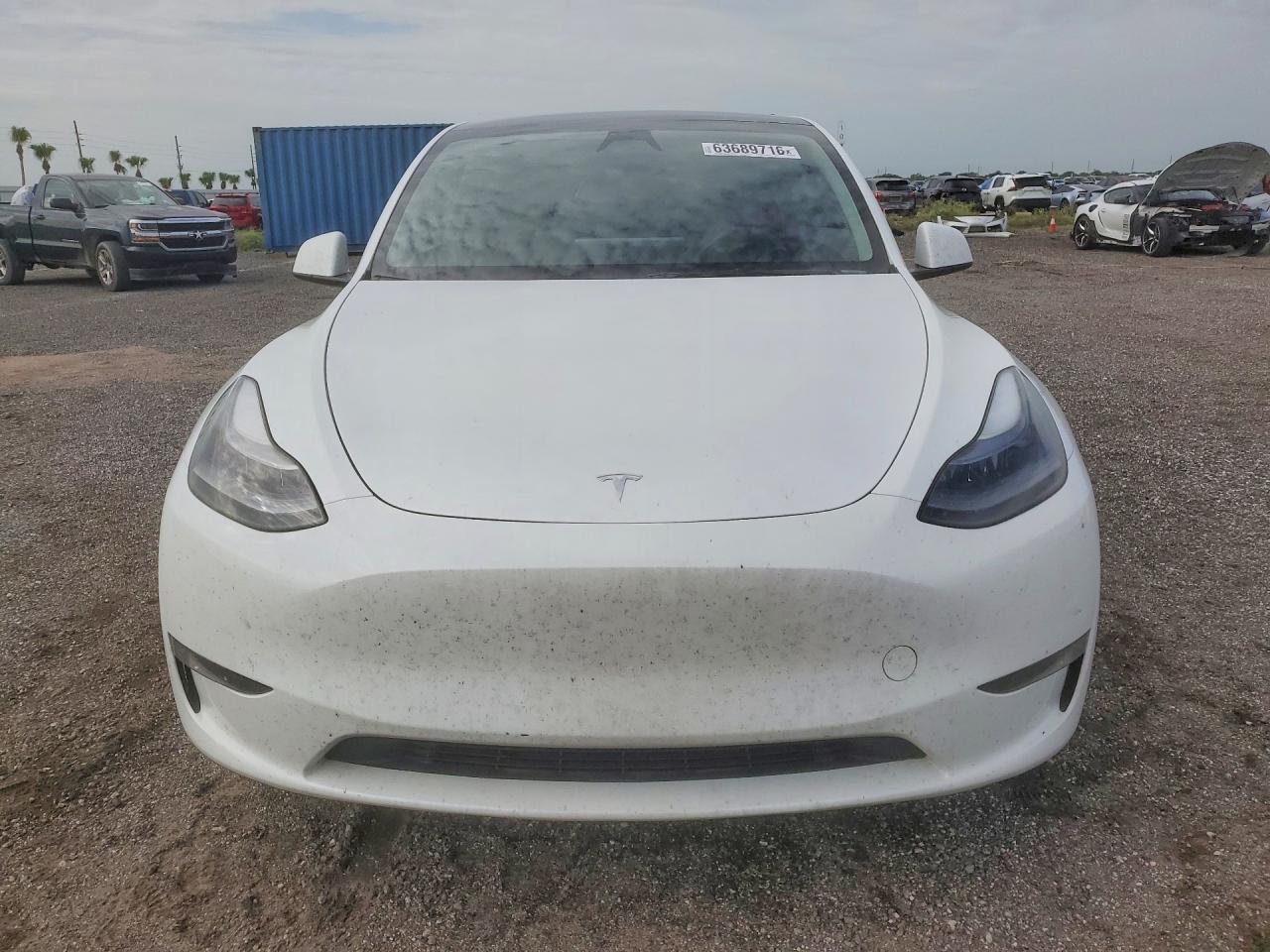 2024 Tesla Model Y - zdjęcie 5