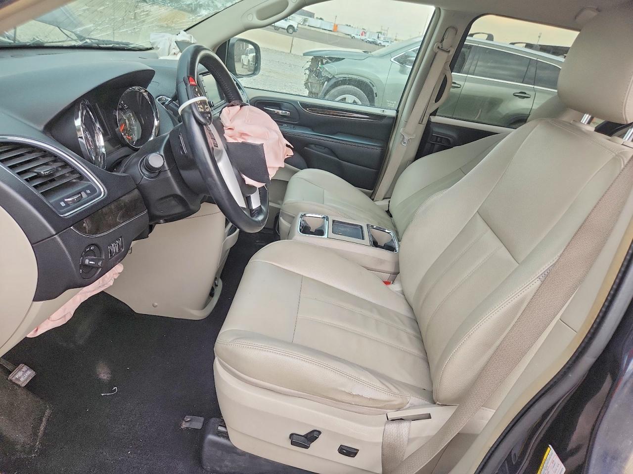2014 Chrysler Town & Country Touring - zdjęcie 7