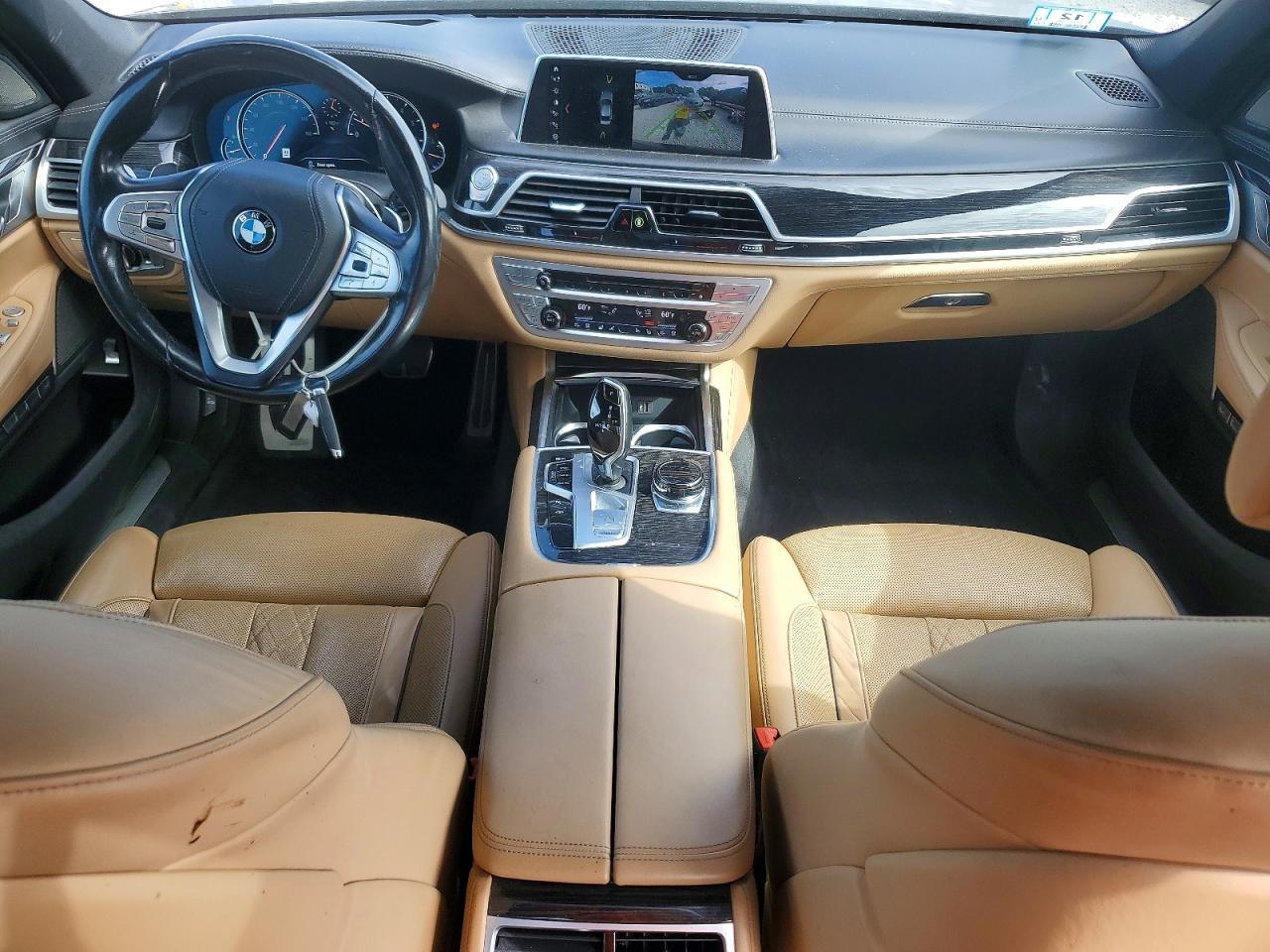 2018 BMW Seria 7 B7 - zdjęcie 8