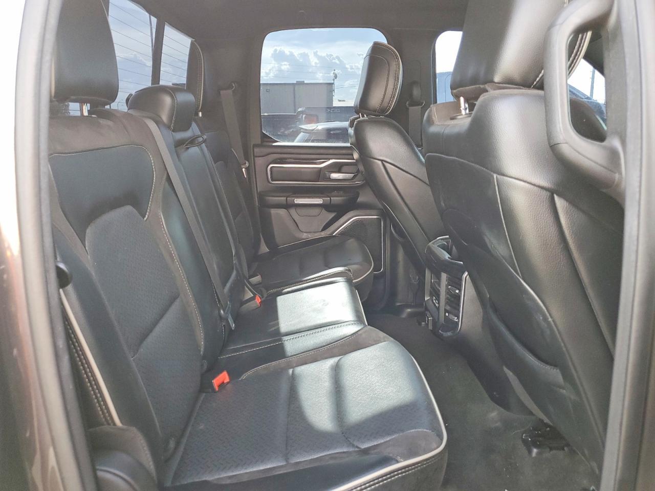2020 Ram 1500 Laramie - zdjęcie 10